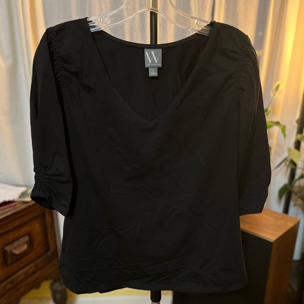 Worthington Black Stretchy Top